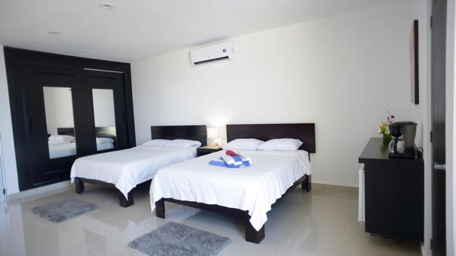 Sunrise 42 Suites Hotel Плая-дель-Кармен Экстерьер фото