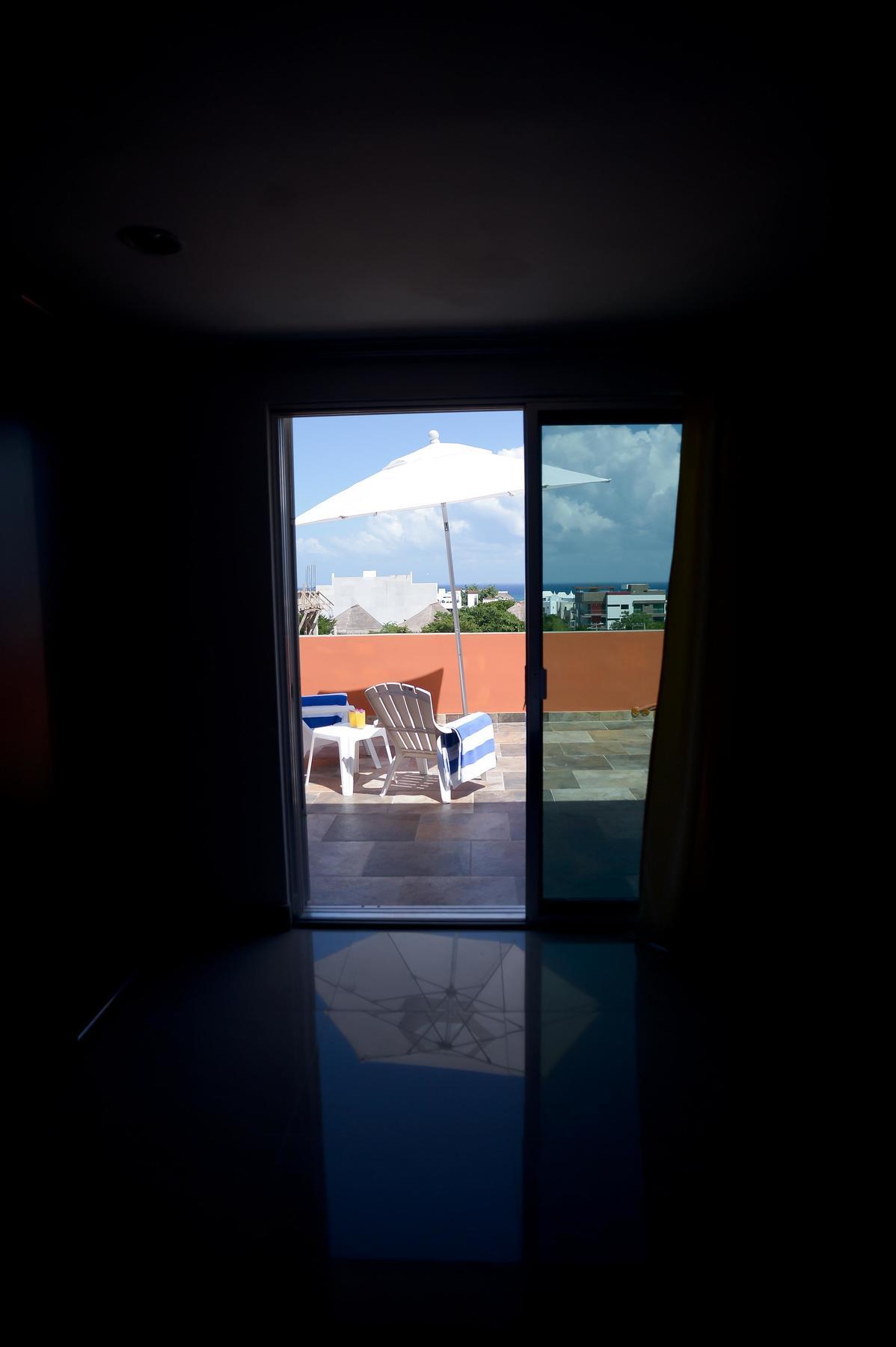 Sunrise 42 Suites Hotel Плая-дель-Кармен Экстерьер фото